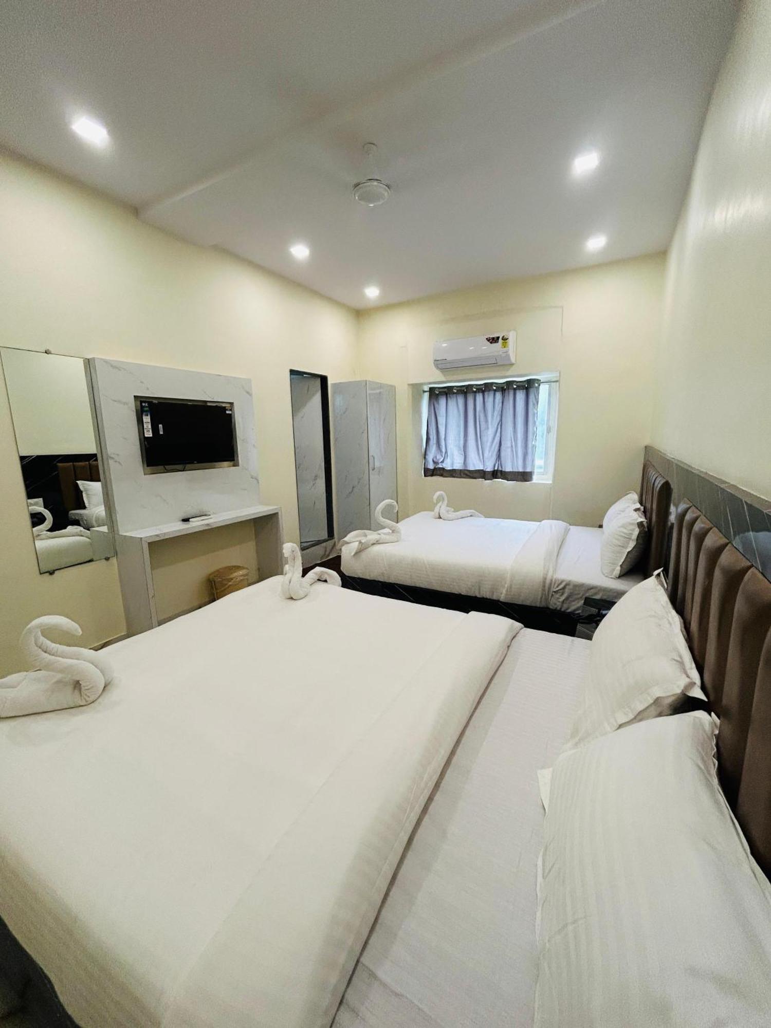Hotel Rinza Residency Bombay Eksteriør billede